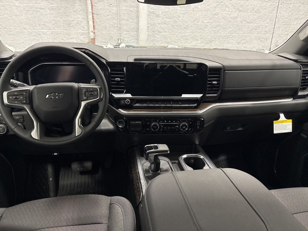 2026 Chevrolet Silverado 1500 RST Crew Cab Short Box 4WD