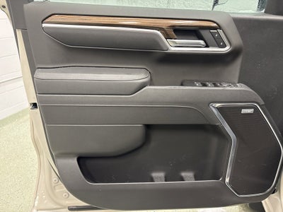 2026 Chevrolet Silverado 1500 RST Crew Cab Short Box 4WD