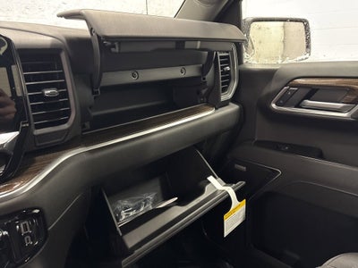 2026 Chevrolet Silverado 1500 RST Crew Cab Short Box 4WD