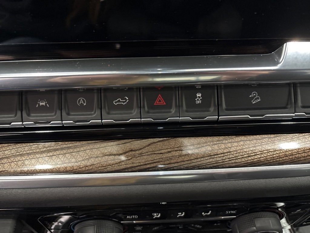 2026 Chevrolet Silverado 1500 RST Crew Cab Short Box 4WD