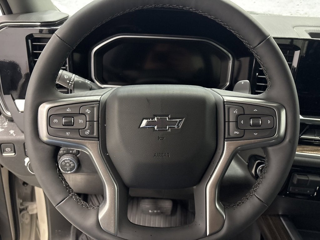 2026 Chevrolet Silverado 1500 RST Crew Cab Short Box 4WD