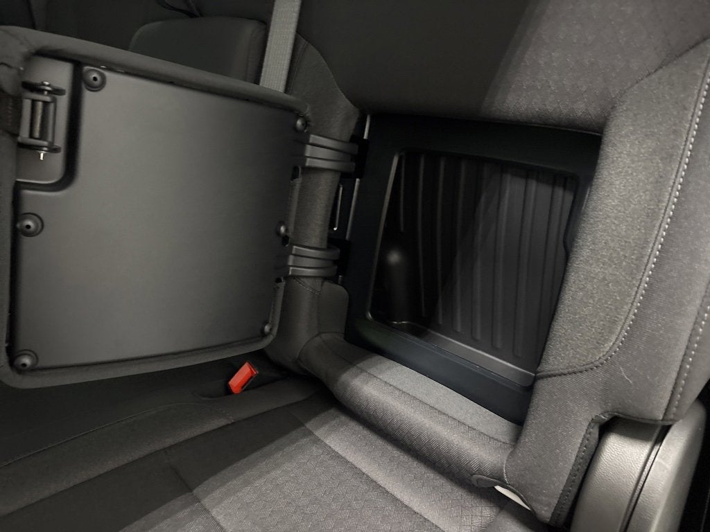 2026 Chevrolet Silverado 1500 RST Crew Cab Short Box 4WD