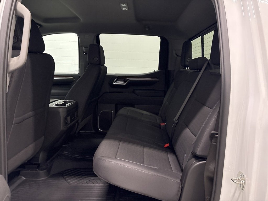 2026 Chevrolet Silverado 1500 RST Crew Cab Short Box 4WD