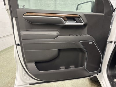 2026 Chevrolet Silverado 1500 RST Crew Cab Short Box 4WD