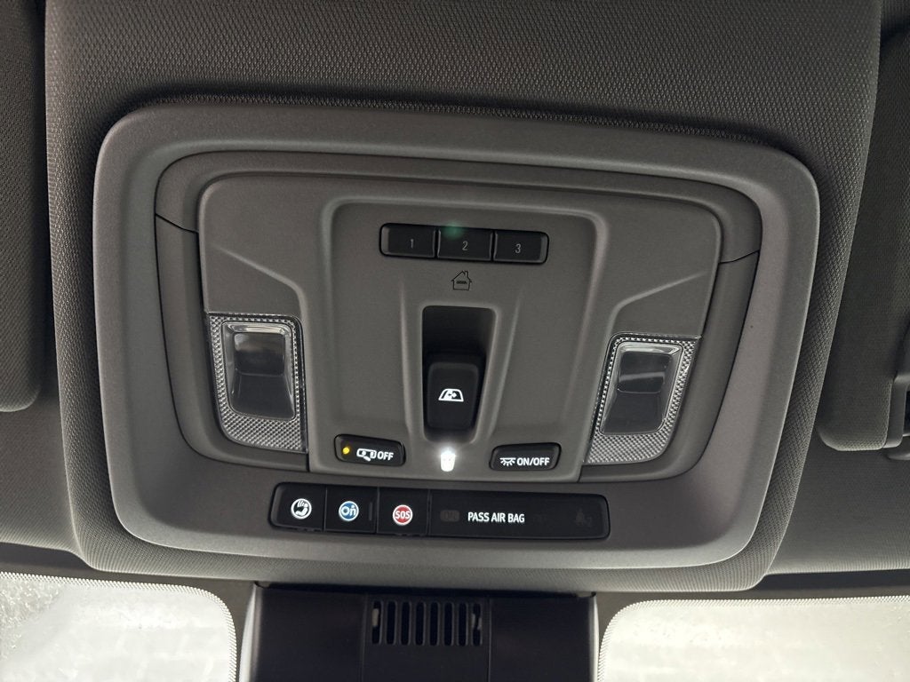 2026 Chevrolet Silverado 1500 RST Crew Cab Short Box 4WD