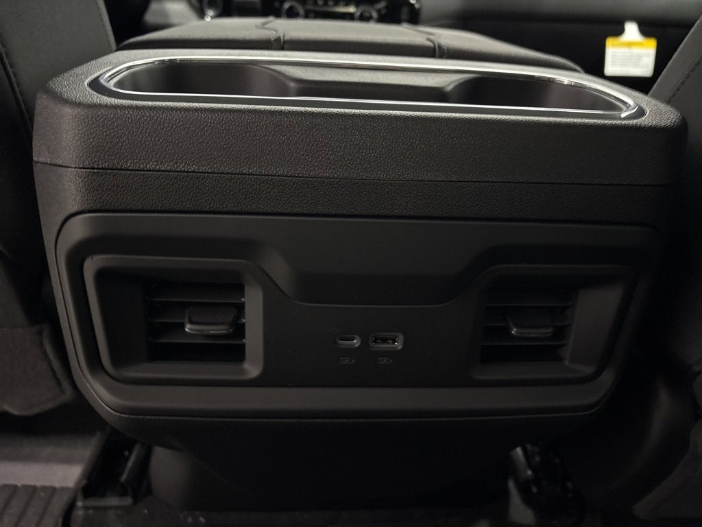 2026 Chevrolet Silverado 1500 RST Crew Cab Short Box 4WD