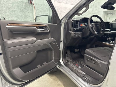 2026 Chevrolet Silverado 1500 RST Crew Cab Short Box 4WD