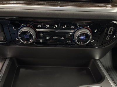 2026 Chevrolet Silverado 1500 RST Crew Cab Short Box 4WD