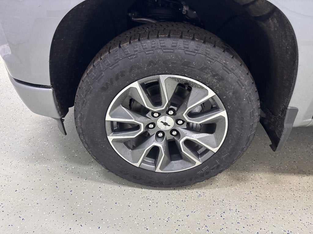 2026 Chevrolet Silverado 1500 RST Crew Cab Short Box 4WD