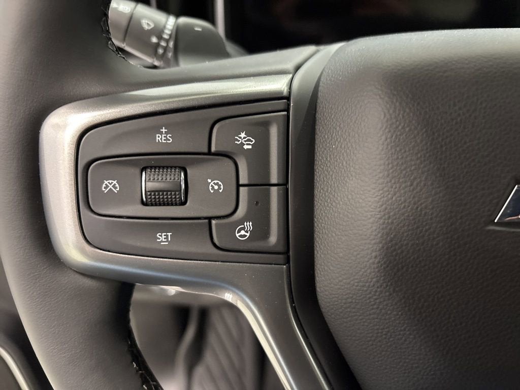 2026 Chevrolet Silverado 1500 RST Crew Cab Short Box 4WD