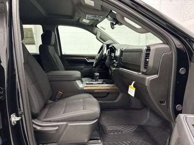 2026 Chevrolet Silverado 1500 RST Crew Cab Short Box 4WD