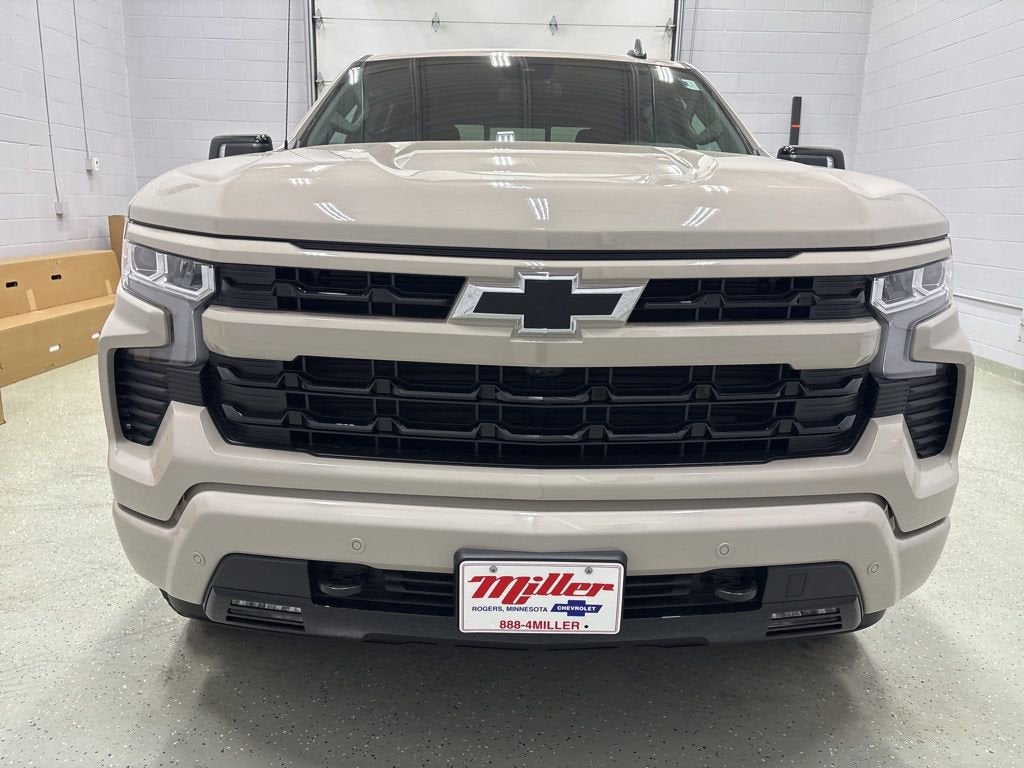 2026 Chevrolet Silverado 1500 RST Crew Cab Short Box 4WD