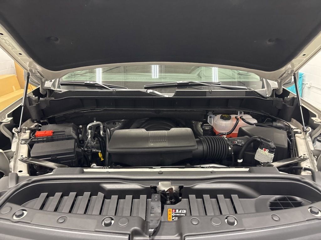 2026 Chevrolet Silverado 1500 RST Crew Cab Short Box 4WD