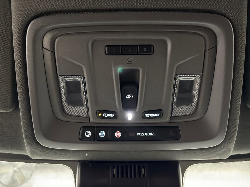 2026 Chevrolet Silverado 1500 RST Crew Cab Short Box 4WD