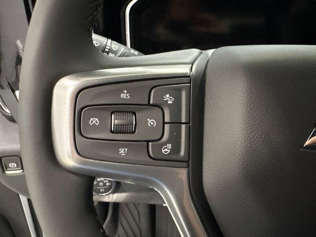 2026 Chevrolet Silverado 1500 RST Crew Cab Short Box 4WD