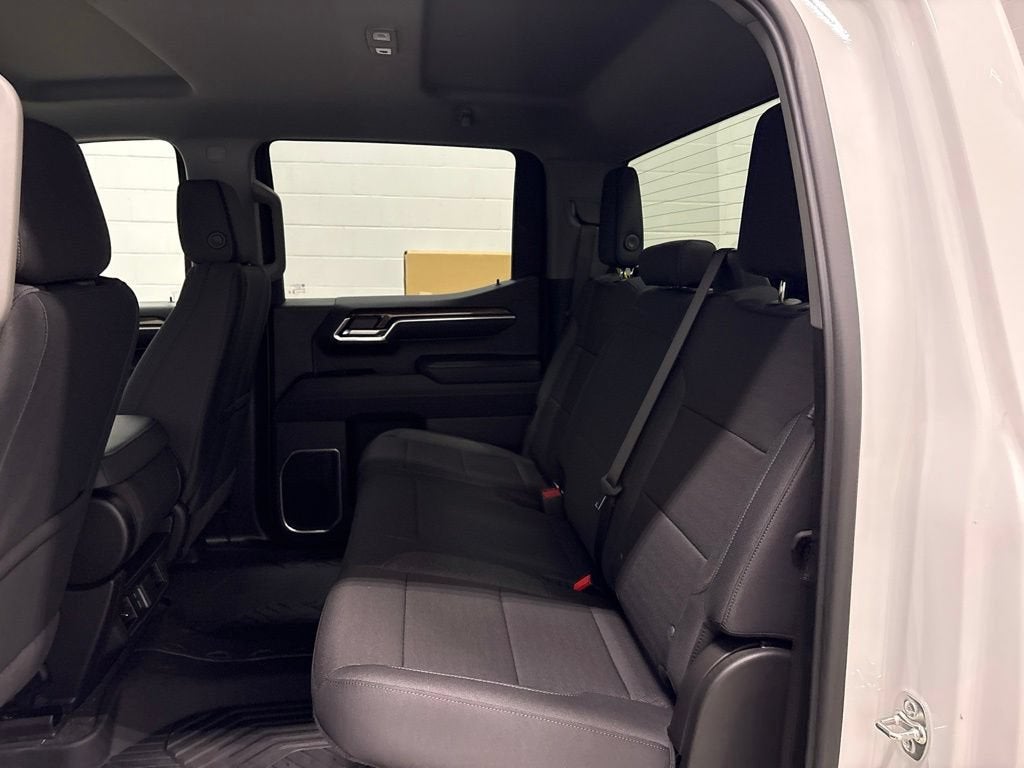 2026 Chevrolet Silverado 1500 RST Crew Cab Short Box 4WD