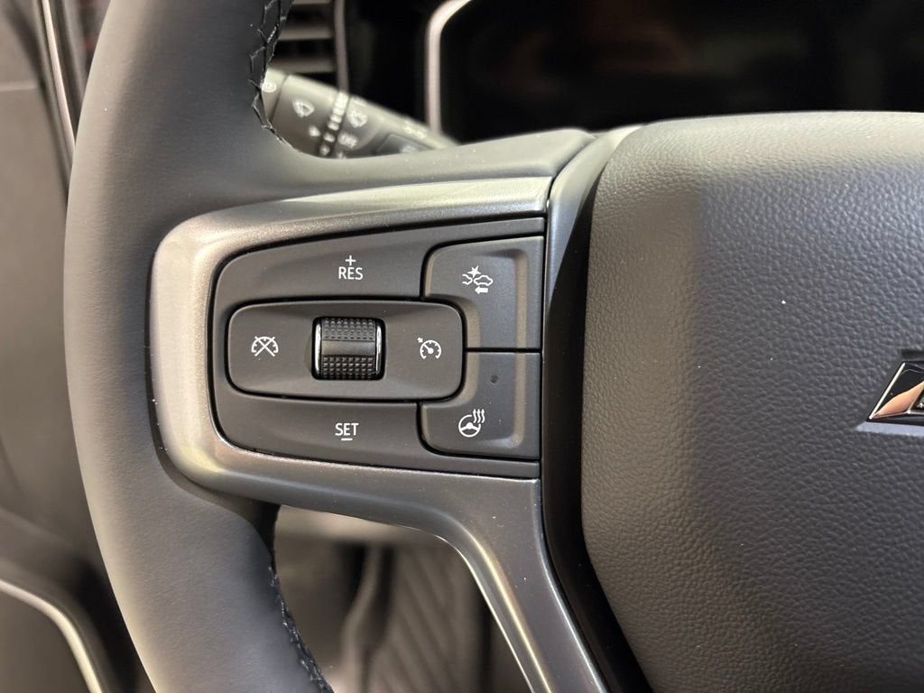 2026 Chevrolet Silverado 1500 RST Crew Cab Short Box 4WD