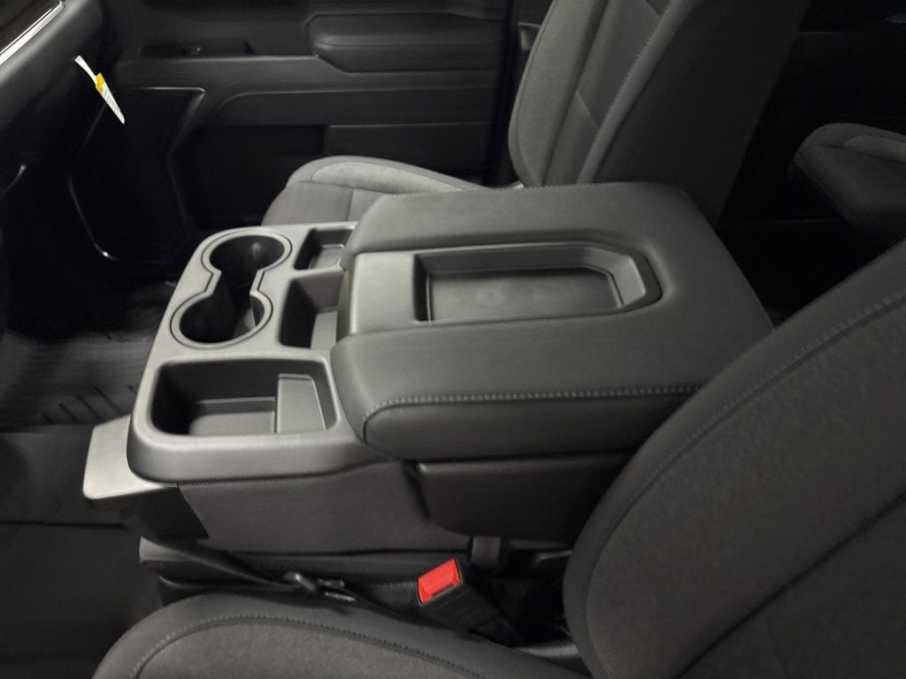 2026 Chevrolet Silverado 1500 RST Crew Cab Short Box 4WD