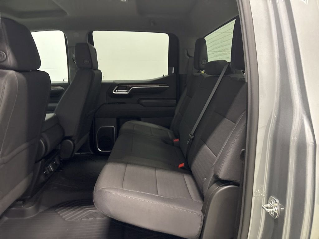 2026 Chevrolet Silverado 1500 RST Crew Cab Short Box 4WD