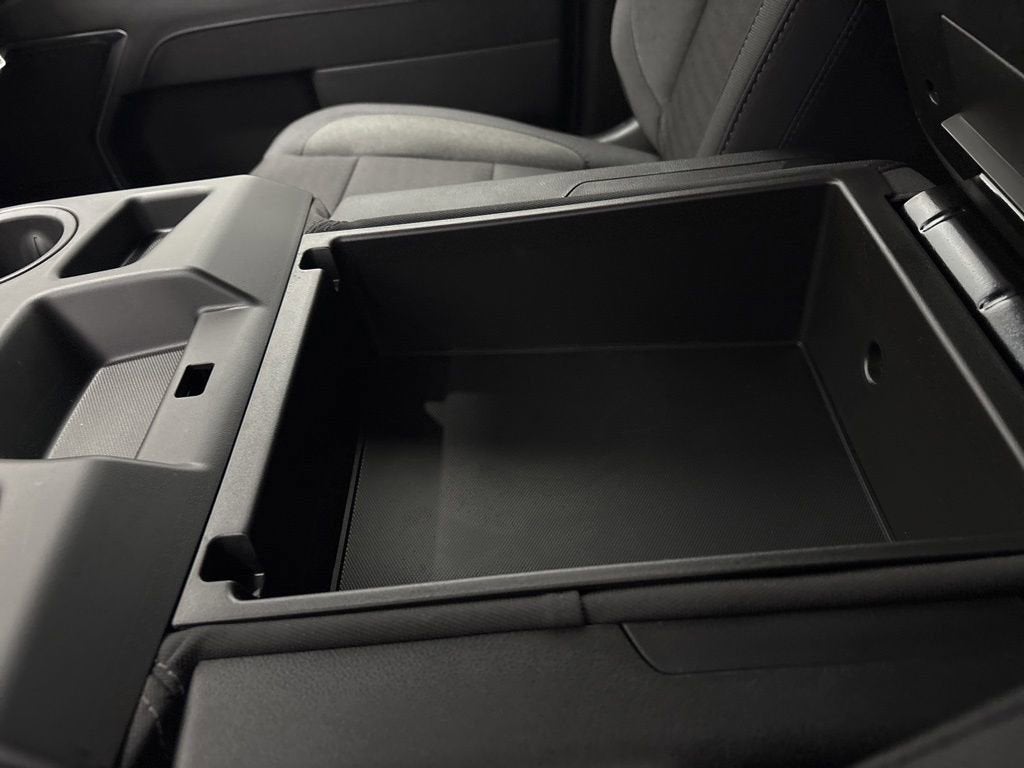 2026 Chevrolet Silverado 1500 RST Crew Cab Short Box 4WD