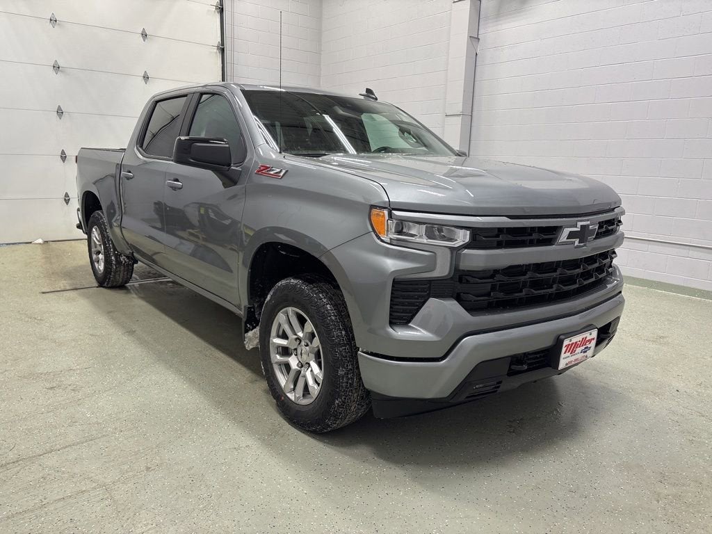 2026 Chevrolet Silverado 1500 RST Crew Cab Short Box 4WD