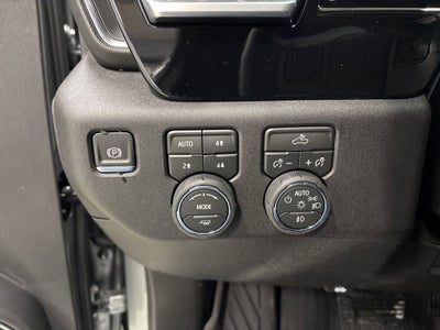 2026 Chevrolet Silverado 1500 RST Crew Cab Short Box 4WD