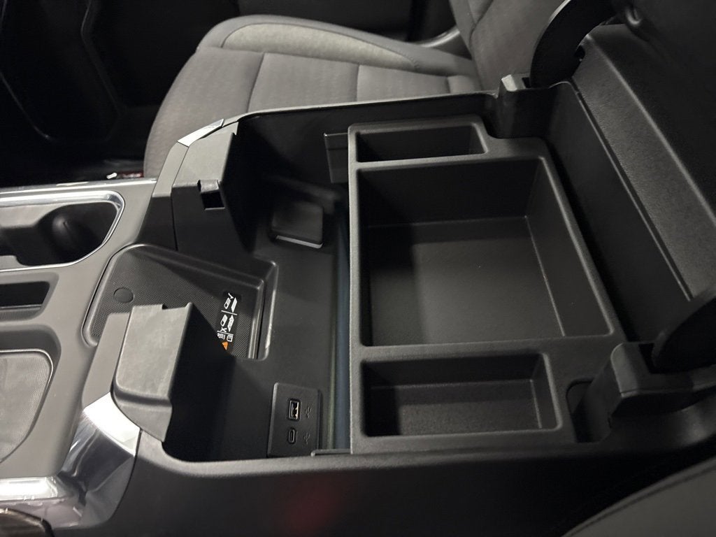 2026 Chevrolet Silverado 1500 RST Crew Cab Short Box 4WD