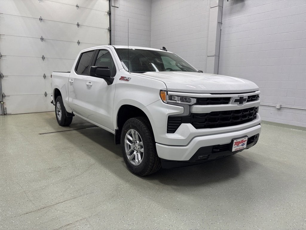 2026 Chevrolet Silverado 1500 RST Crew Cab Short Box 4WD