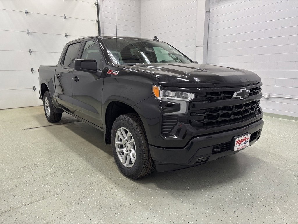 2026 Chevrolet Silverado 1500 RST Crew Cab Short Box 4WD