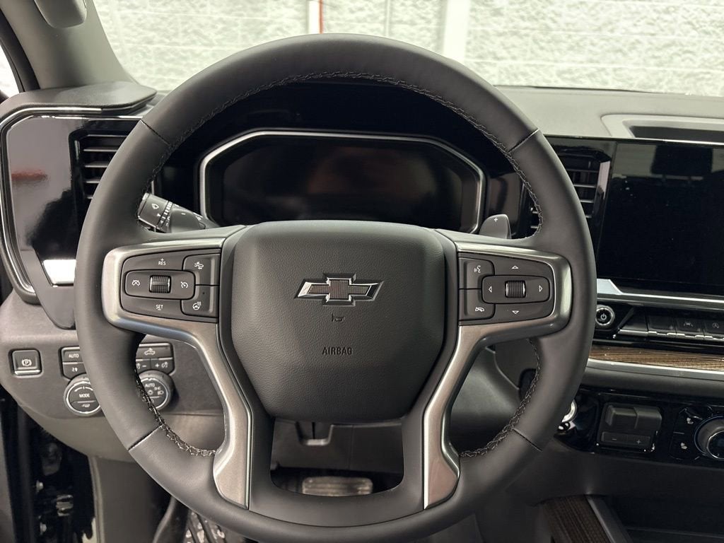 2026 Chevrolet Silverado 1500 RST Crew Cab Short Box 4WD