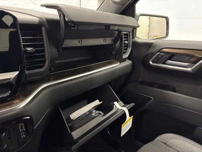 2026 Chevrolet Silverado 1500 RST Crew Cab Short Box 4WD