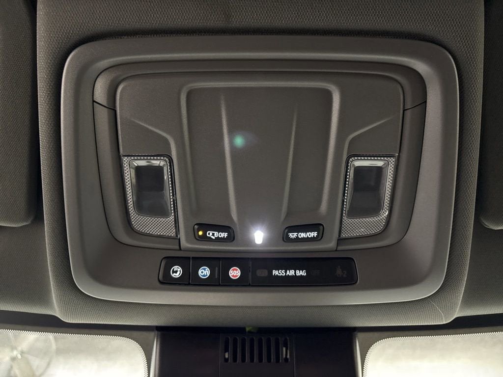 2026 Chevrolet Silverado 1500 RST Crew Cab Short Box 4WD