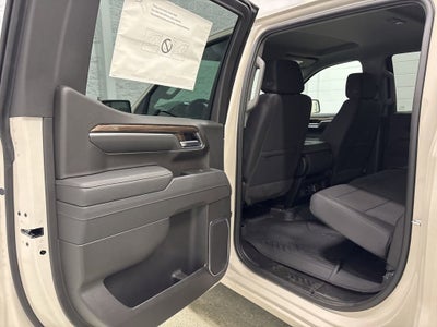 2026 Chevrolet Silverado 1500 RST Crew Cab Short Box 4WD