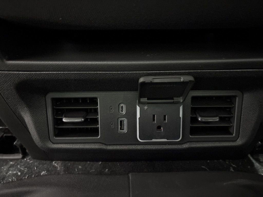2026 Chevrolet Silverado 1500 RST Crew Cab Short Box 4WD