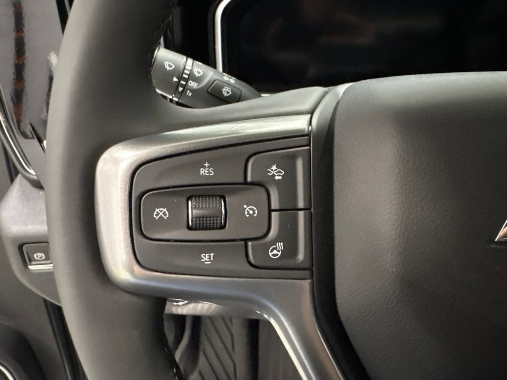 2026 Chevrolet Silverado 1500 RST Crew Cab Short Box 4WD