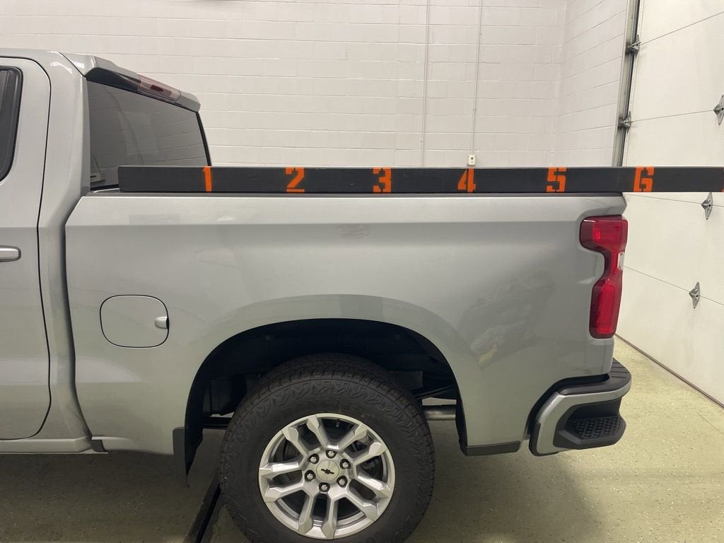 2026 Chevrolet Silverado 1500 RST Crew Cab Short Box 4WD