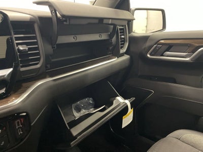 2026 Chevrolet Silverado 1500 RST Crew Cab Short Box 4WD