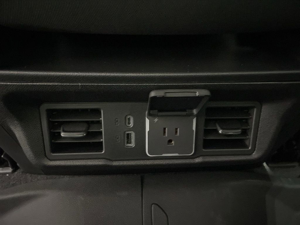 2026 Chevrolet Silverado 1500 RST Crew Cab Short Box 4WD