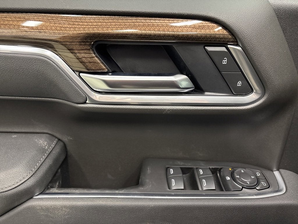 2026 Chevrolet Silverado 1500 RST Crew Cab Short Box 4WD