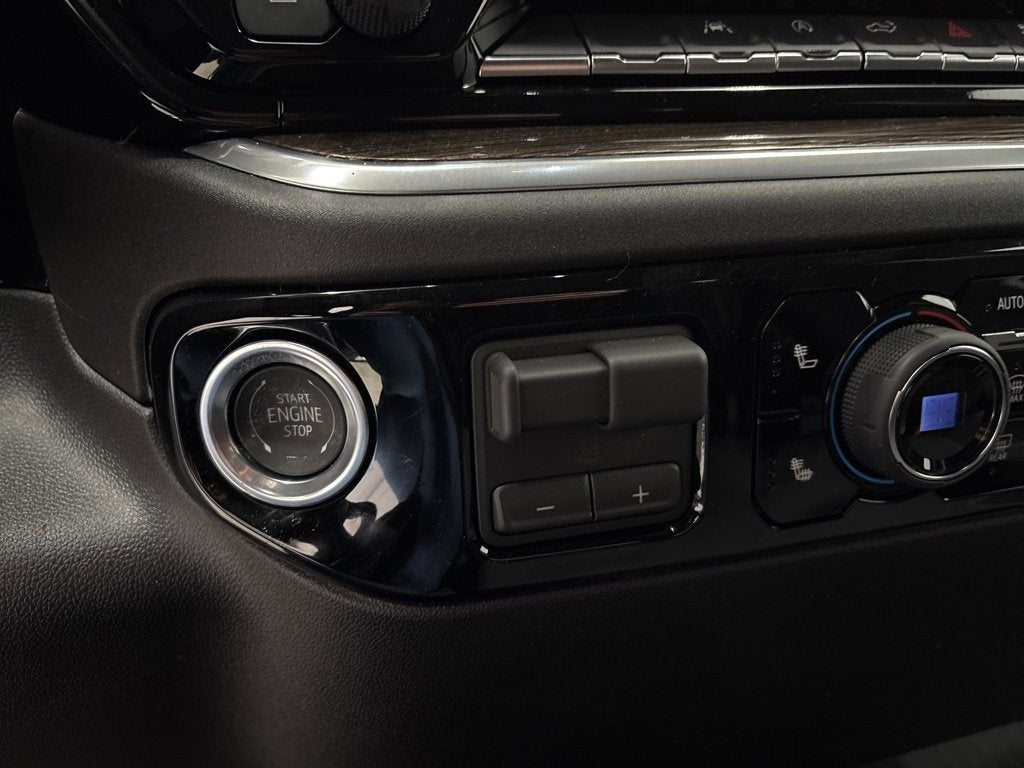 2026 Chevrolet Silverado 1500 RST Crew Cab Short Box 4WD