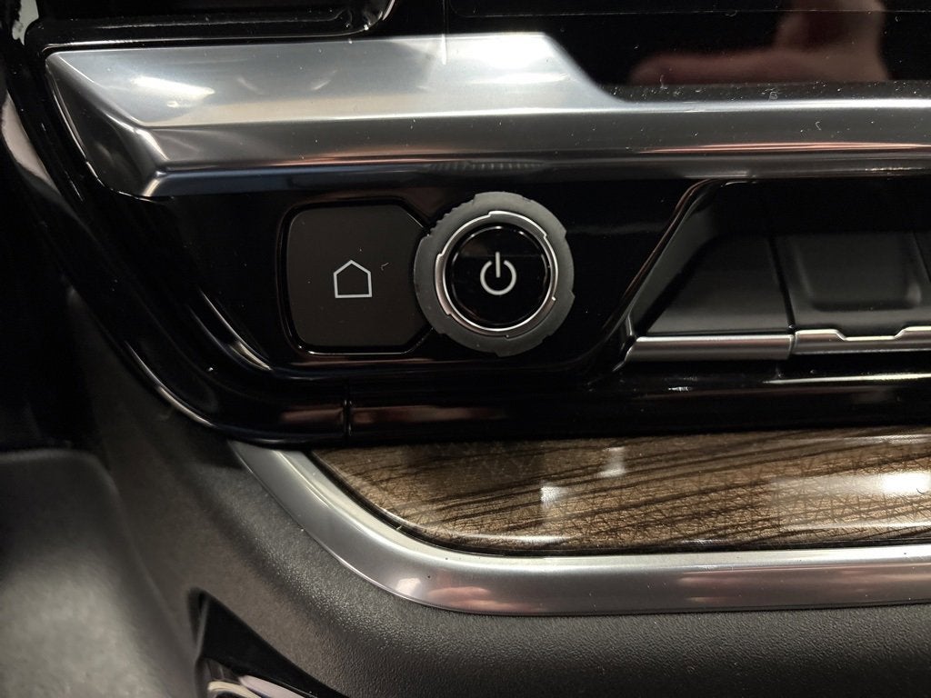 2026 Chevrolet Silverado 1500 RST Crew Cab Short Box 4WD