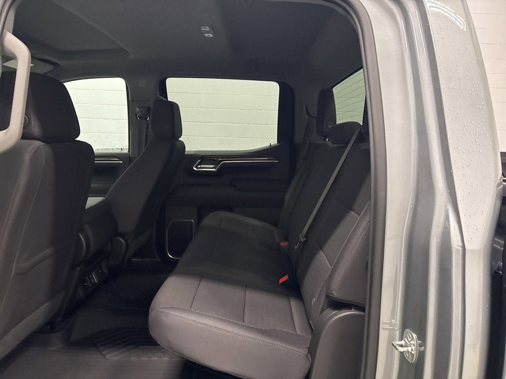 2026 Chevrolet Silverado 1500 RST Crew Cab Short Box 4WD