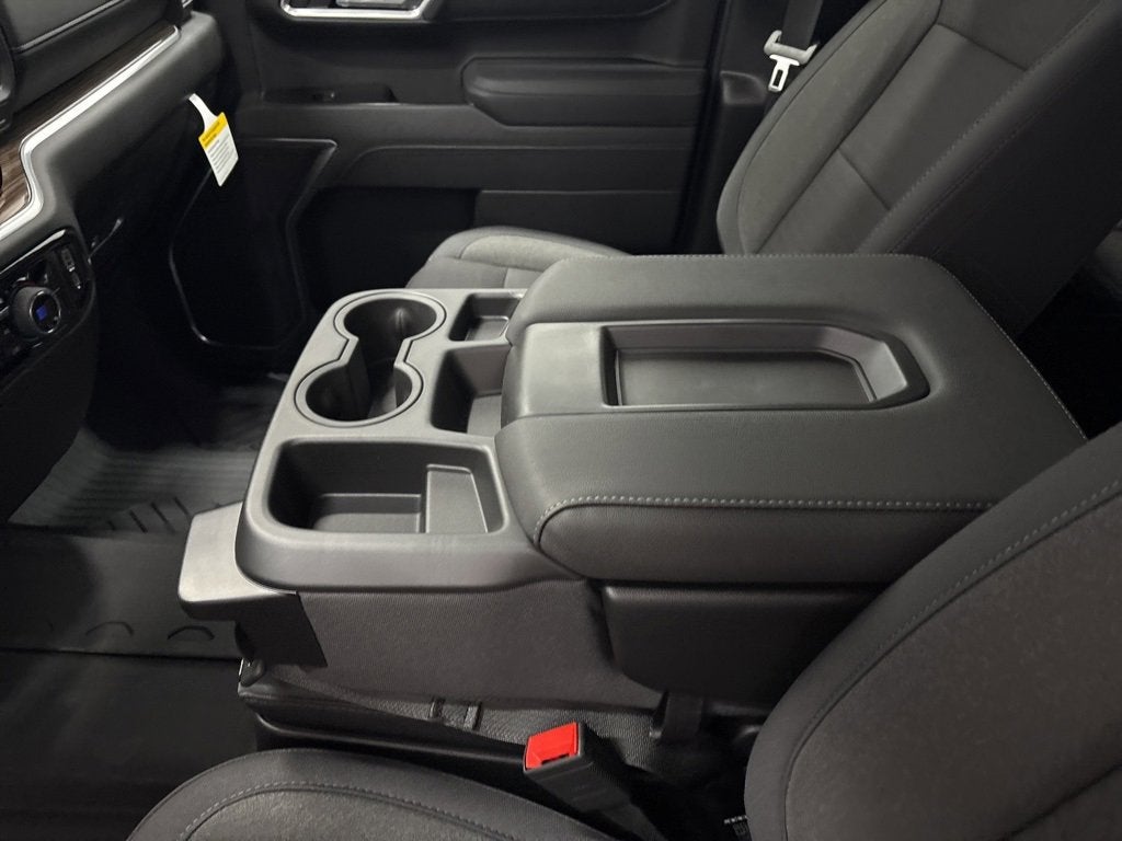 2026 Chevrolet Silverado 1500 RST Crew Cab Short Box 4WD