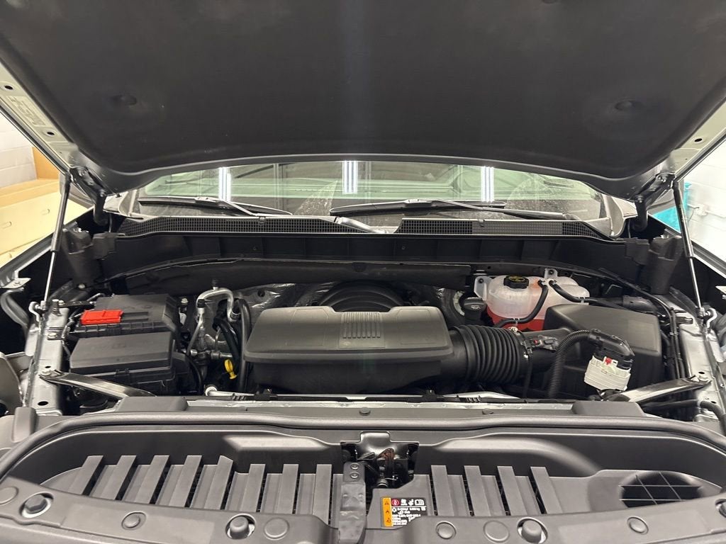 2026 Chevrolet Silverado 1500 RST Crew Cab Short Box 4WD