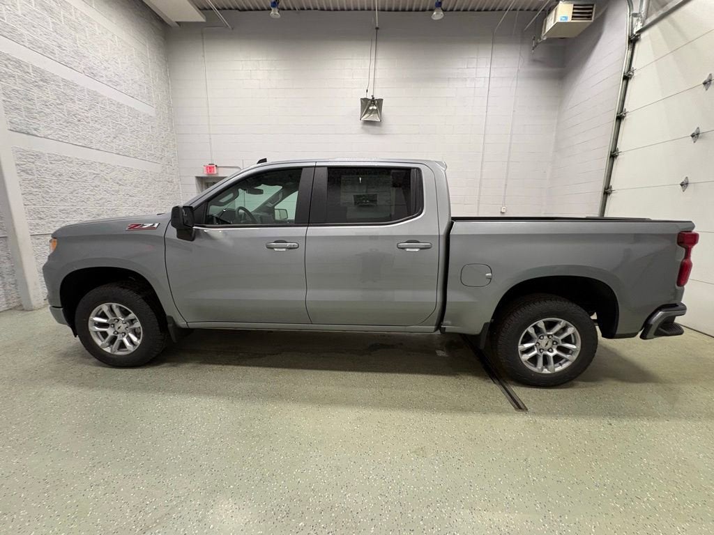 2026 Chevrolet Silverado 1500 RST Crew Cab Short Box 4WD