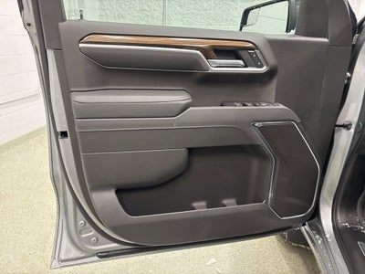 2026 Chevrolet Silverado 1500 RST Crew Cab Short Box 4WD