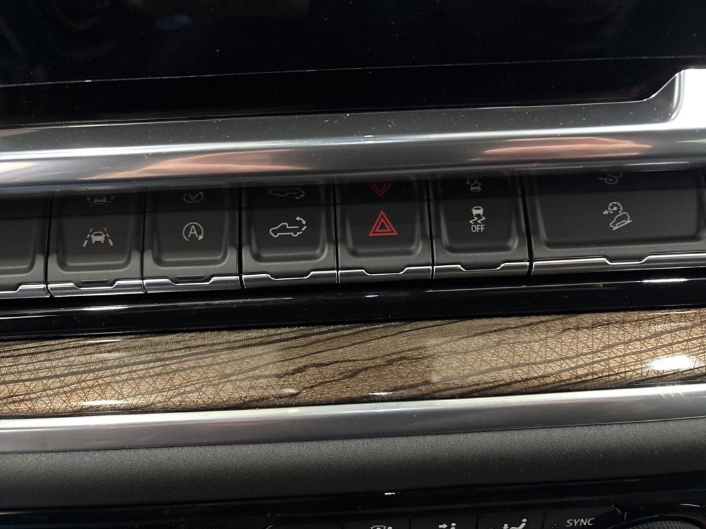 2026 Chevrolet Silverado 1500 RST Crew Cab Short Box 4WD