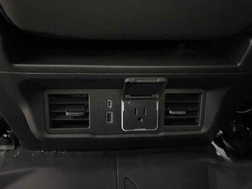 2026 Chevrolet Silverado 1500 RST Crew Cab Short Box 4WD