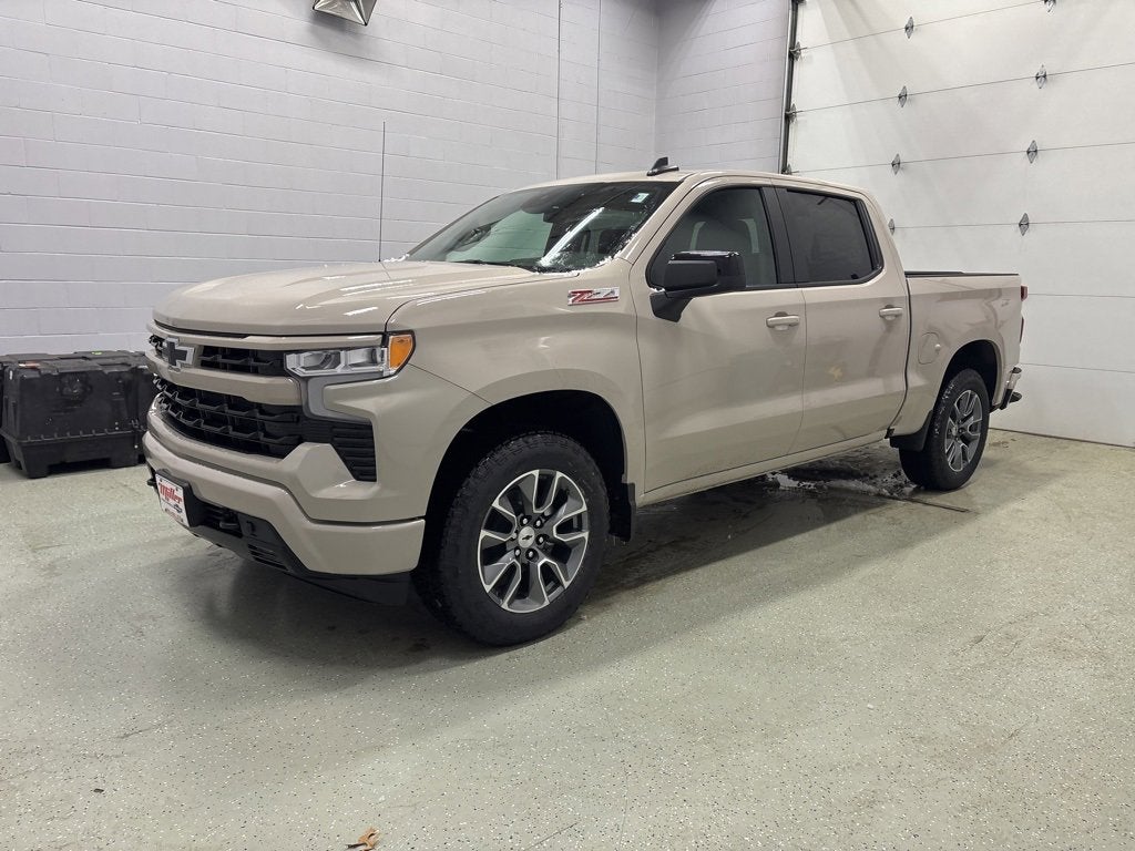 2026 Chevrolet Silverado 1500 RST Crew Cab Short Box 4WD