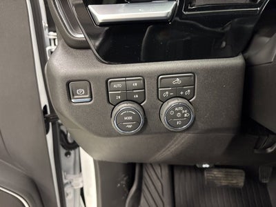 2026 Chevrolet Silverado 1500 RST Crew Cab Short Box 4WD